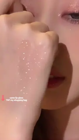#fyp #makeup #beauty #lipgloss Check the shopping bag get the same lipgloss💕#myristorantecreation 