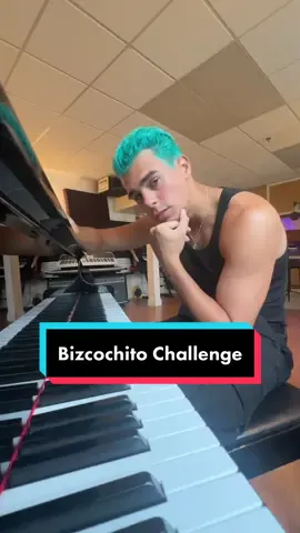 Yo no soy tu bizcochito. 🤨 #MusicosEnTikTok #bizcochito #bizcochitochallenge #fyp #XOXOCNCO 