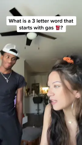 It’s so easy 😭 #fyp #foryoupage #couple #trending #viral @emilylou.xoxo @officialkiddae 