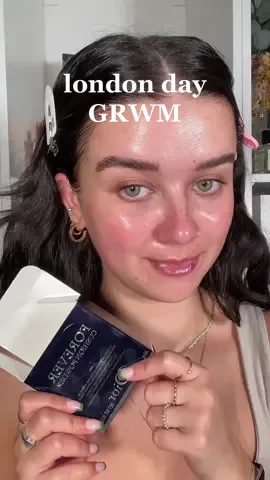 literally choked on the powder😭🤣 grwm!🫶🏼🫶🏼🫶🏼 #grwm #makeup #getreadywithme 