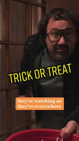 Oh the people you meet when you trick-or-treat… #halloween #trickortreats #skitguys #comedy #humor #fyp #foryourpage 