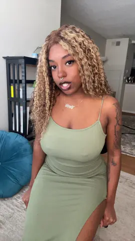 do you :) #cornstar #blackgirl #petite #kinktok #girlwithtattoos #fypシ #brattysub #fyp #foryou #fakebody 