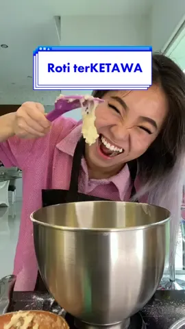 Replying to @carishadesilyaputriw Wah ini mah keahlian gua, gausa ditanyain lagi, apalagi rotinya #roti #rotiisigebi #serunyaketawa #reglow 