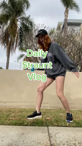 Daily straunt vlog  - #dailyvlog #fitnessmotivation #fyp #redhead 