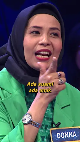 Cihuuy! Gak sia-sia Mama Donna suka ikut arisan, jawabannya ada di hasil survei deeh🥳 Kalau Keluarga Indonesia di rumah jawabannya apa niih??🙌🏻 @MNCTV @fremantle Indonesia    #Family100 #SurveiMembuktikan #FamilyFeud #FamilyFeudID
