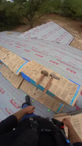 Learn something new every day #roofing #roofer #work #tricks #tips #tools #construction #fyp 