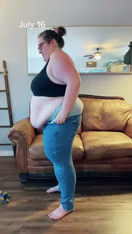 Finnally fitting these progress jeans!   I little tight but still did up!! #weightloss #weightlossprogress #progresspictures #vsgcommunity  #vsgsleevesurgery  #vsgsurgey #vsg #bariatric #bariatricsurgery  #weightlosssurgery #100lbsdown #100lbsdownandcounting 