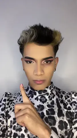 Pruebalo 😉 #makeup #maquillaje #truco 
