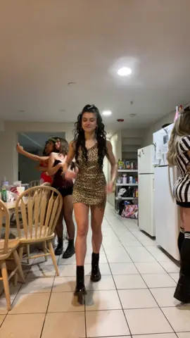 #cavegirl 