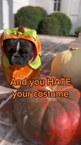 When your mom makes you go to a Halloween party… 🎃 