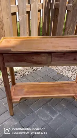 Transformed this furniture piece my husband found on the side of the road😲😲 Comment below ⬇️ what do you think of this transformation?? #friendswhofarmhouse #modernfarmhouse #traditionalfarmhouse #bermfarmhousedecor #myhome #farmhousestyle #micasa #myfarmhouse #decoronabudget #homedecor #homefinds #myhomevibe #decor #cozyhome #trending  #hometakestimetour #farmhousedecor #homesweethome #neutralhome #makeahouseahome #lovedecor #farmhouselover #DIY #diyproject #diyhome #homeprojects 