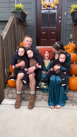“Brave” is a word our family certainly has embodied this year 🤣 #brave #halloween #pixar #bravemovie #pixarmovie #disney #halloweencostume #familyhalloweencostume #happyhalloween #triplets 