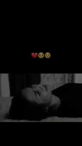 #เหนื่อยท้อล่าไปหมดแล้ว😭😭 #สตอรี่_ความรู้สึก😔🖤🥀 #เธรดเศร้า🖤 #typ #บางทีน้ำก้ไม่ช่วยอรัยเเต่ช่วยระบายที่ปากพูดไม่ได้ 