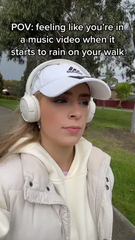 I am drenched now 😂 #fyp #musicvideo #walk #walking #funny #joke #harrystyles #signofthetimes #viral 