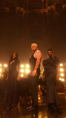 Dancing With A Stranger at the @Royal Albert Hall @TikTok 🖤