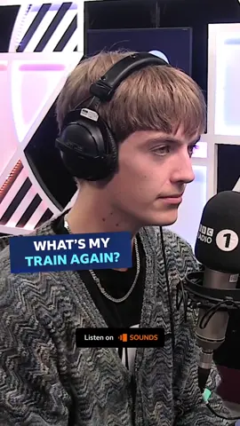 Just in case you ever doubted how well @francis.bourgeois knows his trains 🤯 #francisbourgeois #trainguy @bbcradio1