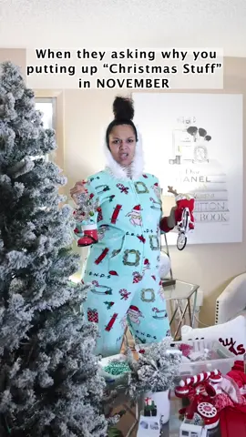 “Mind your business” 🎄😒 #christmas #november #early #bamandbrination #fyp #foryou 