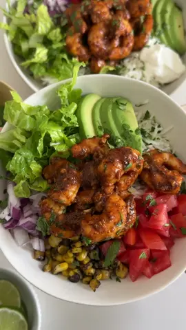 Chipotle Shrimp Bowls! Nothing beats a rice bowl for dinner 🍚🍤 #dinner #Recipe 