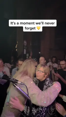An absolute honour to sing this song to Colette in Brussels 💛 #fyp #allthewayover 