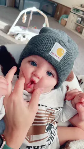 Peep the new hat 🥹 #MomsofTikTok #fyp #baby #babyfever #retokfornature #squishy #carhartt 