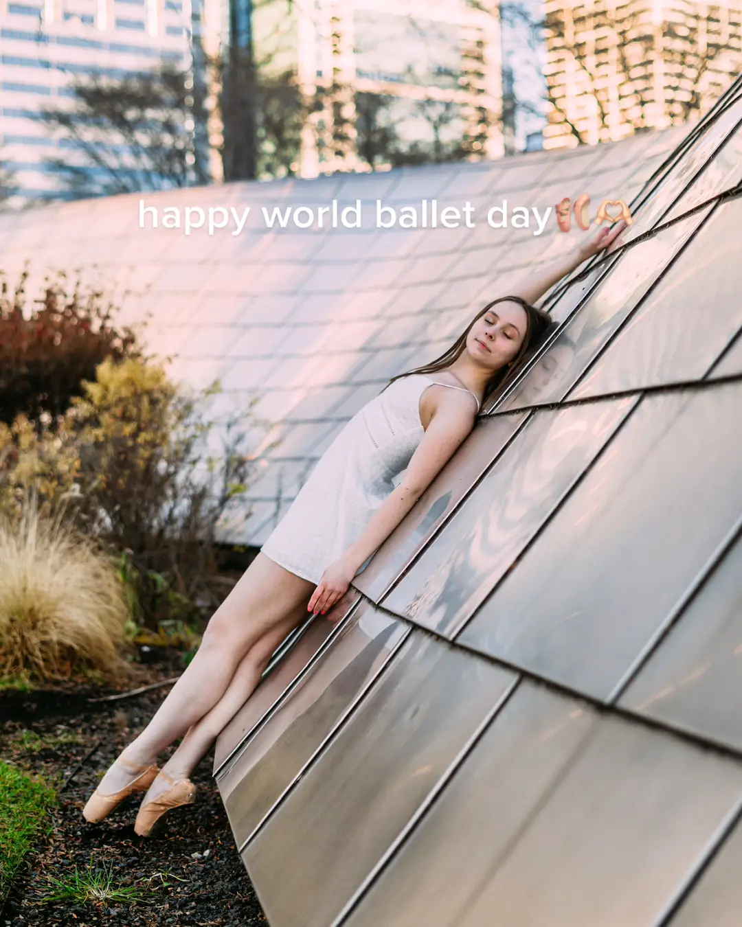 almost missed world ballet day! #worldballetday #ballet #ballerina #balletdancer #exballerina #exballetdancer #asmrballroomhairgirl #makaylaandrews #fyp #foryou 