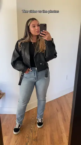 This @FOREVER 21 leather jacket is the best thing ever 🫶🏼 #forever21 #jeans #leatherjacket #fyp #foryourpage #outfitinspo #outfitideas #fallseason 