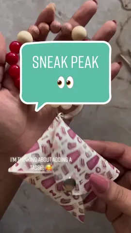 @Noemy Ryvera Correa heres a sneak peak to your mystery box beautiful!! 💖💖 #zealouslyhandmade #MadeWithLove #etsyseller #mysterybox #wristletset 