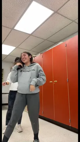 What we do in med term #fyp #trending #viral #blowthisup #foryou #legjumpchallenge #fall 
