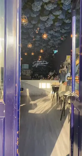 #tiktokqatar #qatar2022 #qatarcafe #dohablogger #الشعب_الصيني_ماله_حل😂😂 #fyp #qatar #qatarinfluencer #doha #dohainfluencer #dohacafe 