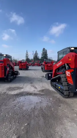 Look 👀 out!! Kubota SVL75 skid steers   Coming in hot! #skidsteer #kubota #svl #svl75 #highflow #machine #builtright #hartingtonequipment #HE #kubotastrong #kubotacountry #construction #equipment #fyp #happythursday #delivery 