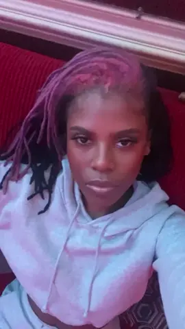 today I need a big ass hug. #fypシ #locbae❤️‍🔥 #foryoufav #locsnotdreads #pinkandblacklocs 