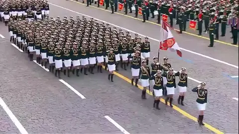 Nữ Quân Nhân Nga Duyệt Binh #russia