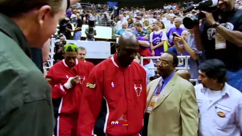 1998 sixth crown (2) #NBA #chicagobulls #MichaelJordan 