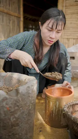 Mọi người đã ăn mắm cáy bao giờ chưa@trangtrang.1262 @tuyencoco85 #thituyen #gcent #LearnOnTikTok