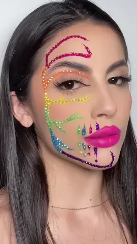 Copia el link y tendrás buena suerte el resto del año🫣💕 #raimbowmakeup #fakeboddy 