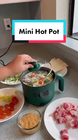 Hot pot for 1 anyone? 🥢🍲 Get this mini hot pot, along with fresh ingredients delivered with the Weee! app 📲📦 #minihotpot #hotpothack #hotpot 