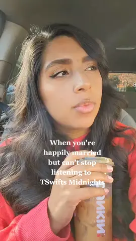 LOL she's a lyrical genius 🤌😩🤍 #swiftie #taylorswift #marriage #happilymarried #itsfine #sahm #momlife 