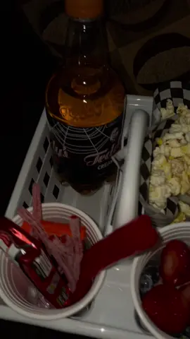 Movie night 🍿❤️📼 Got everything but the food & snacks from @Dollar Tree 🌳  #movienight #DIY #snacks #athome #fyp #dollartree #foryoupage #parati #flexeveryangle #cheetos #onabudget #latina #contentcreator #nightdoneright 