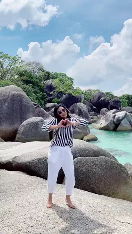 Ada yang tau ini dimana???? 😍😍😍 #belitung #holiday #explorebelitung 