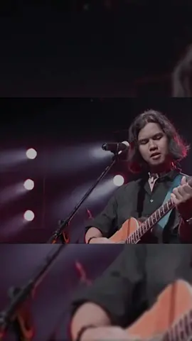 #kasidahcinta #dewa #dewa19 #ahmaddhani #konser #liriklagu #videolyrics #band 