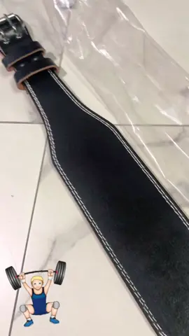 Leather Belt 🏋️‍♀️ #belt #squat #bodybuilding #foryou #gymshark #powerlifting #gymlover #fy#fyp #tiktok #gym #GymTok #strengthtraining #legworkout #deadlift #viral #explore #لبنان_مصر_الخليج_سوريا 