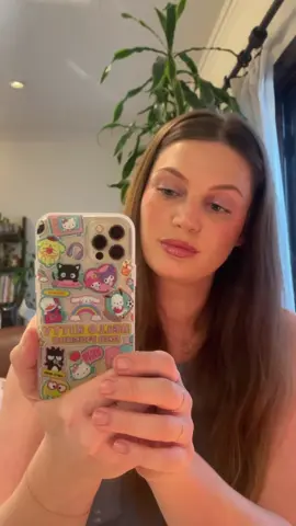Feeling cute with my new case from @Sonix 💖