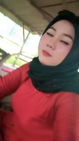 k jebak hujan bestee,,