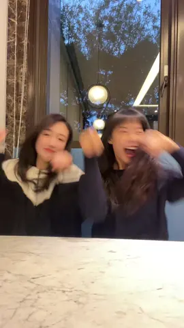 收工抓了ㄚㄚ來玩玩🎬💗