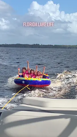 When they arent riding horses they go tubing with their grandpa. #ItBeLikeThat #makesomeonesmile #bestoffriends 
