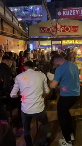 Yine muhteşem bir Pazar Akşamıydı. Teşekkür ederiz. Sizleri çok seviyoruz 🥰❤️ #kesfet #keşfetteyiz #reels #reelsinstagram #monopolcafekızılay #tiktok #tiktoktürkiye