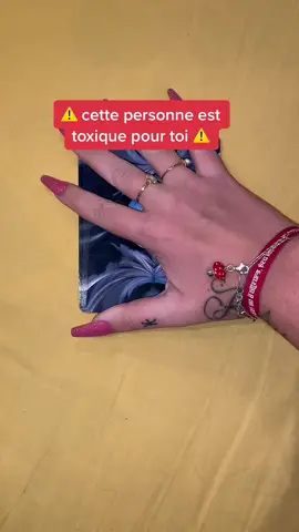 Les conSultations ce passe en privee sur insta (voir ma bio) #medium #voyance #cartomancie #carte #tirage #pourtoi #cartomancienne🔮 #revelation #zodiac #astologie #toxic #toxique #relation