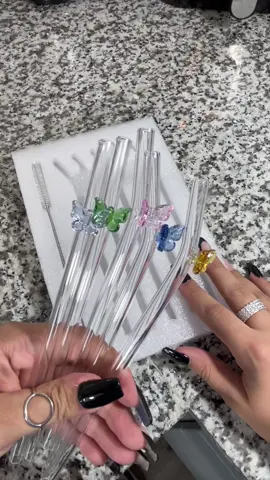 New straws off Amazon. ##newstraws##amazonfinds##amazon##unboxing##amazonunboxing##unboxwithme##asmr##asmrhaul##albaninangirl##fypシ##foryoupage##followme##texas@@Amazon