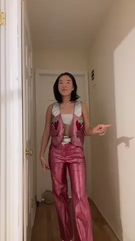 never going to shut up about this costume like #harrystyles#harryween#harrystylesoutfits#concertinspo#harrychella#fyp#foryou#hslot #halloweencostume 