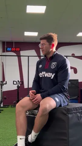 From our candid discussion with Matthew Jones, Sports Nutritionist at West Ham United FC #westhamunited #nutrition #sportsnutritionist #hydration 